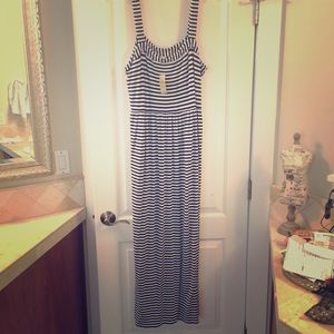 LOFT Dresses - NWT LOFT Striped Maxi Dress LOFT Dresses - NWT LOFT Striped Maxi Dress